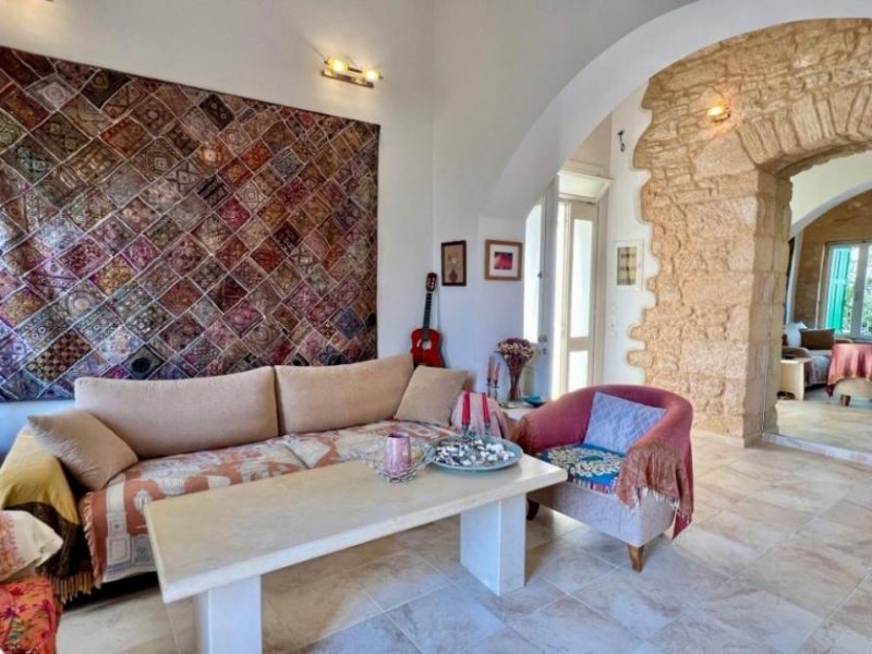 Sitia MIT VIDEO! Kreta, Sitia: Steinstadthaus mit Terrasse zu verkaufen Haus kaufen
